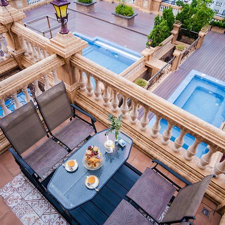 Anik Palace Hotel Phnom Penh Exterior foto